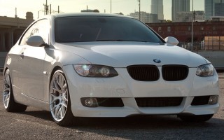 m359-hypersilver-335i-frontside